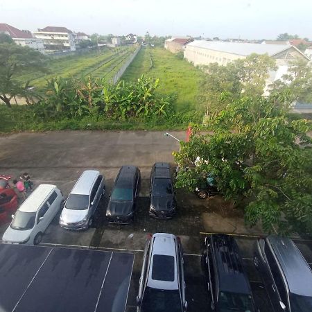 Cendana Coliving Solo Baru Hotel Exterior photo