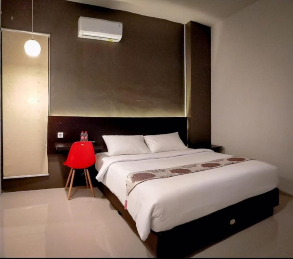 Cendana Coliving Solo Baru Hotel Exterior photo